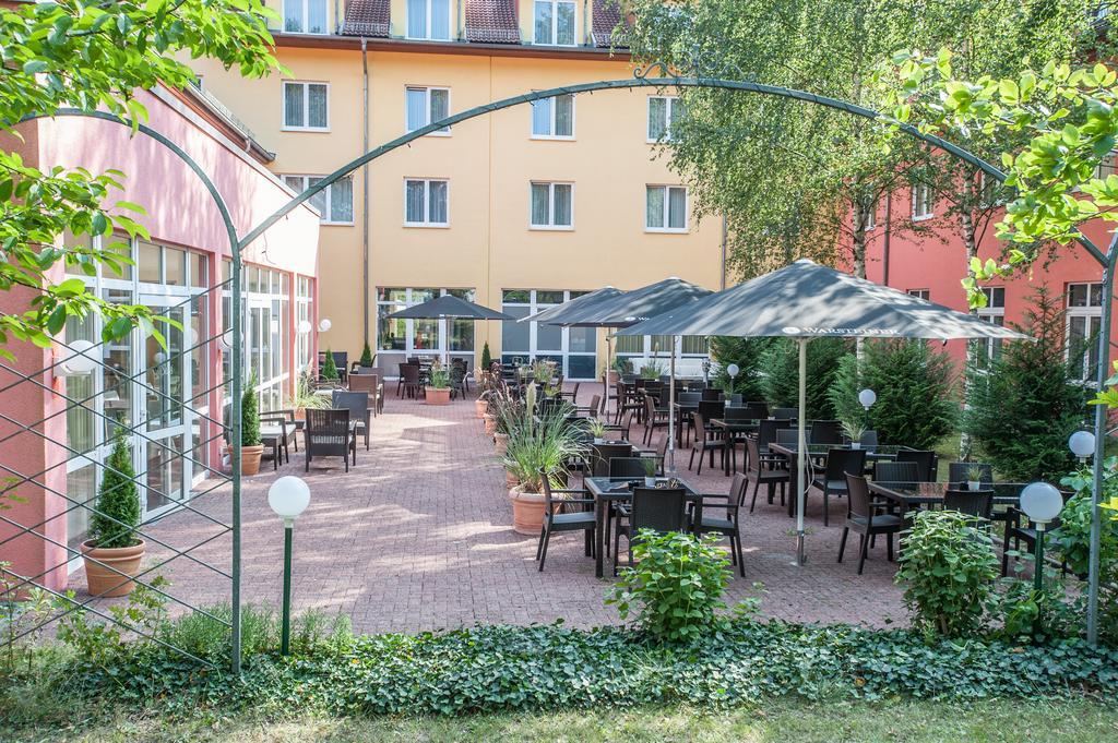 Sensconvent Hotel Michendorf Buitenkant foto