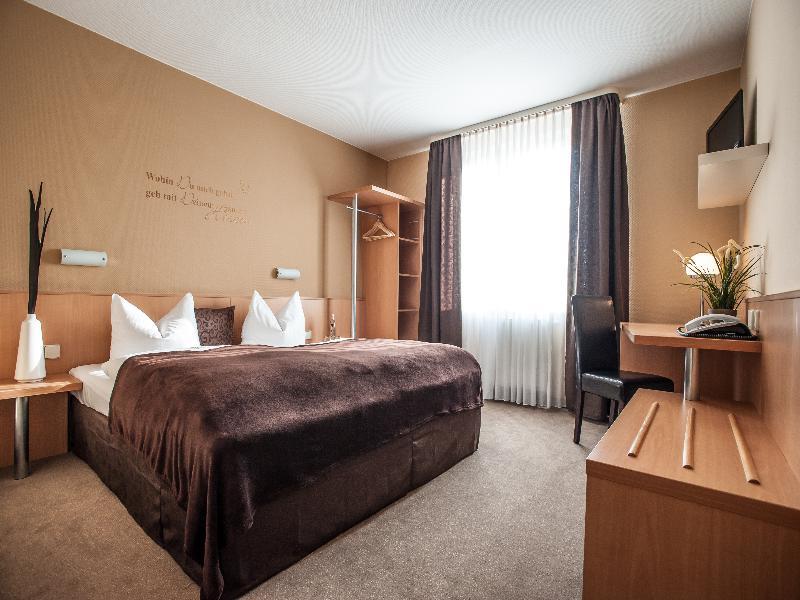 Sensconvent Hotel Michendorf Buitenkant foto