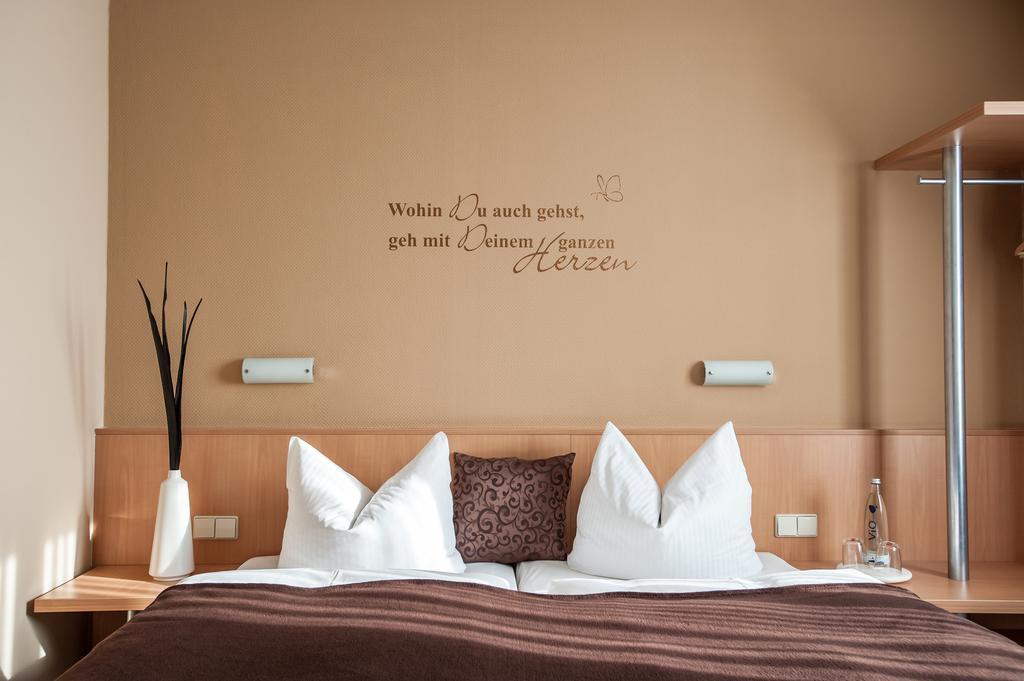 Sensconvent Hotel Michendorf Kamer foto