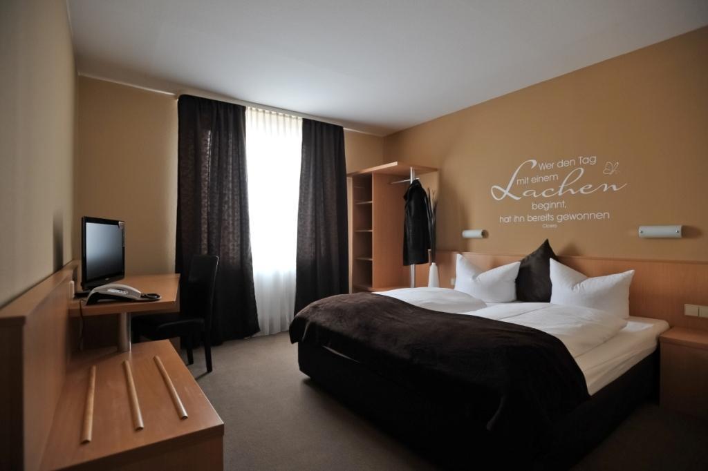 Sensconvent Hotel Michendorf Kamer foto